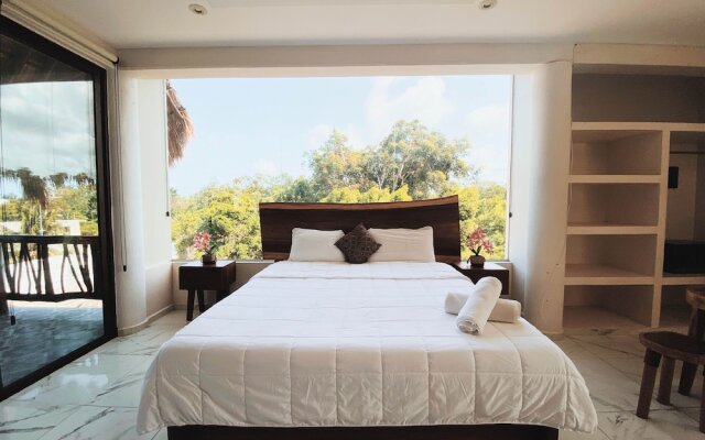 Hotel Lechuga de Mar Tulum with Pool and Beach Club Access