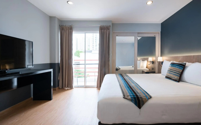 iCheck Inn Residences Sathorn