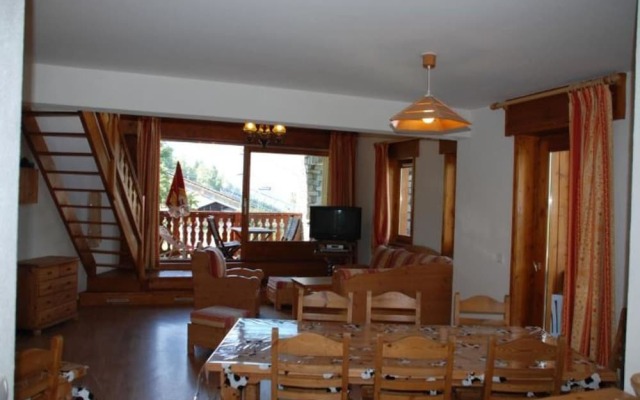 Apartment With 3 Bedrooms in Bourg-saint-maurice, With Wonderful Mount
