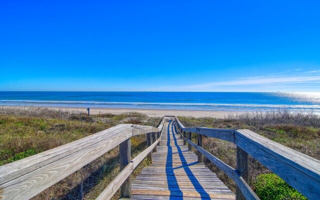 Third Floor Seabatical Condo in Mustang Island by Redawning