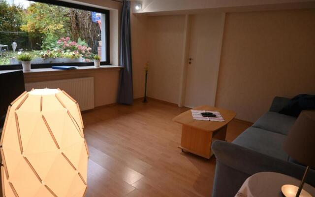 2 Zi-Appartment mit Gartennutzung