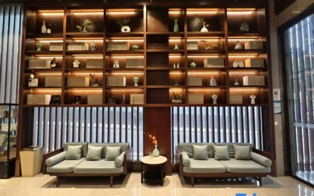 Hidden Hotel