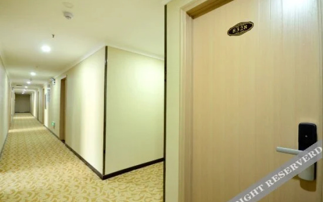 Wuhan Xinjia Hotel