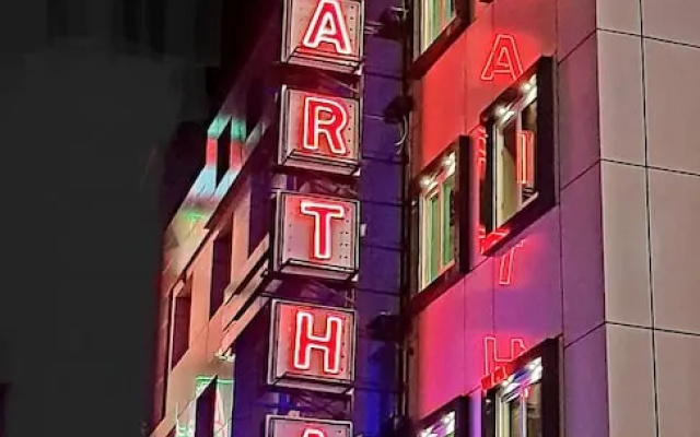 Hotel Amba Deluxe