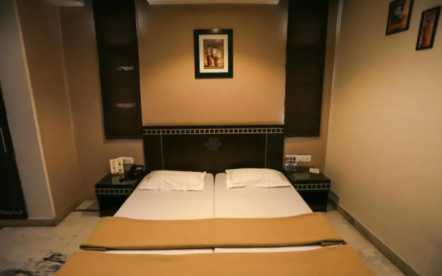 Smyle Inn - 3 minutes walk From New Delhi Railway Station