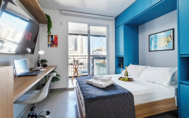 Vista Incrível com piscina e academia