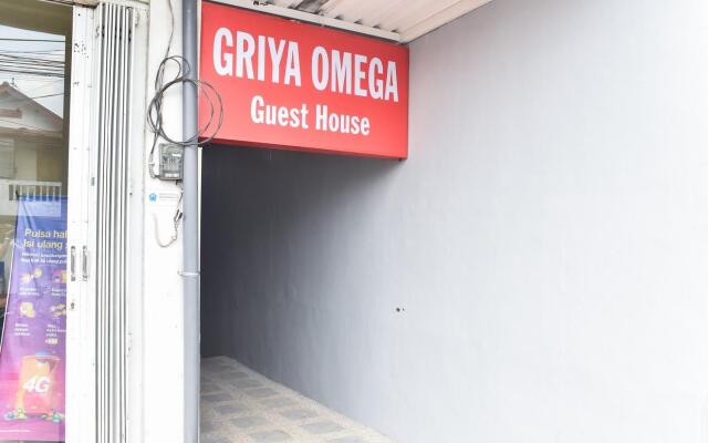 RedDoorz Plus near Malang Town Square