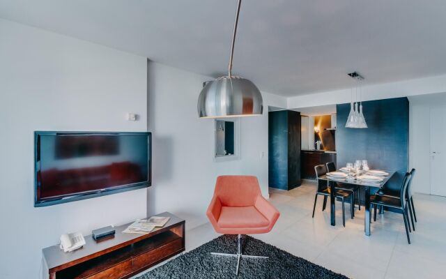 Oceana Suites Yoo Suite 305