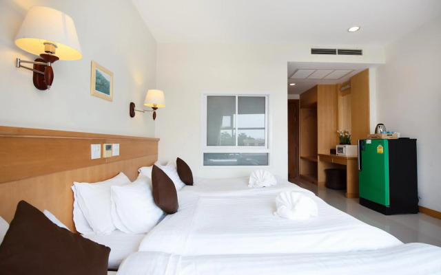 Kanchanaburi City Hotel