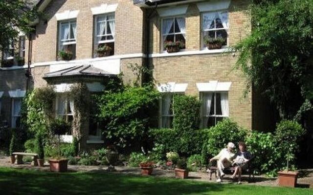 The Wood Lodge