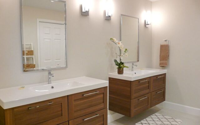 216 Shadowridge Court