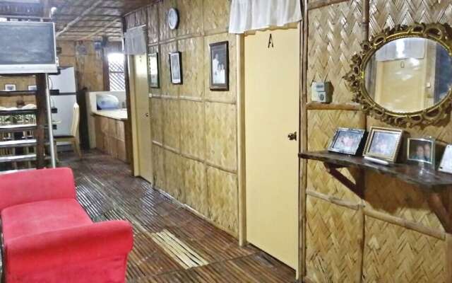 V House