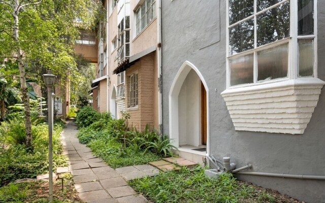 Sherwood Gate 27