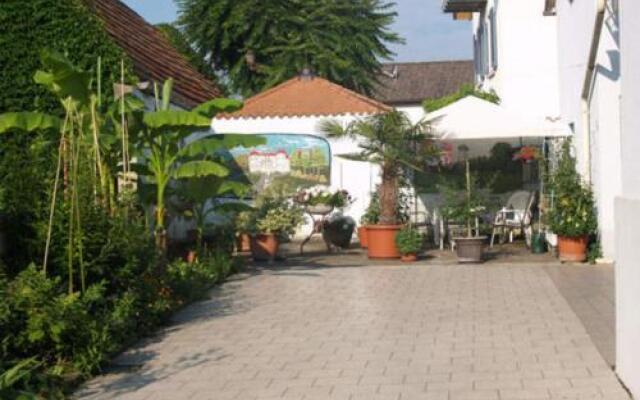 Haus Alice
