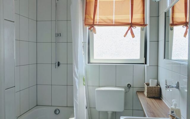 Apartmenthaus am Rhein