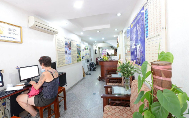Little Hanoi Hotel