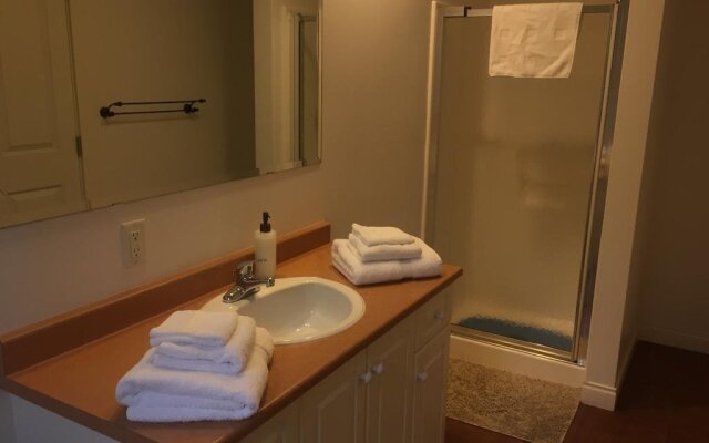 All Seasons Bed & Breakfast