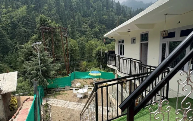 The Pahadi Soul Stay and Café