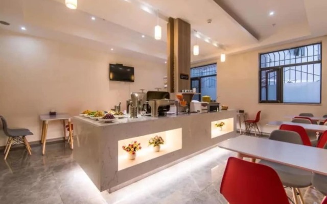 Elan Boutique Hotel Lanzhou Dongfanghong Square Subway Station