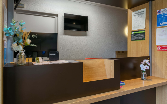 B&B HOTEL Strasbourg Nord Artisans