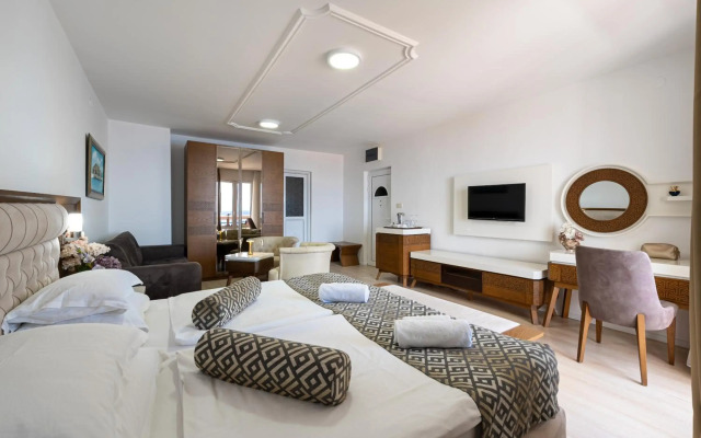 Hotel Adrovic Sveti Stefan