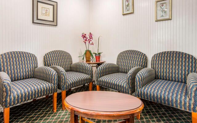 Sequoia lodge