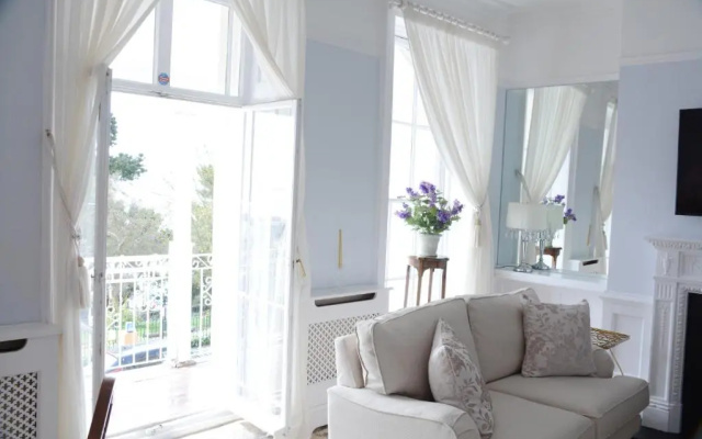 Pier View Self Catering Apartments