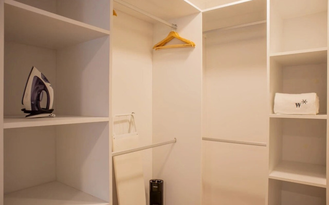 w Magnificent 2BR w/ Balcony in Miraflores