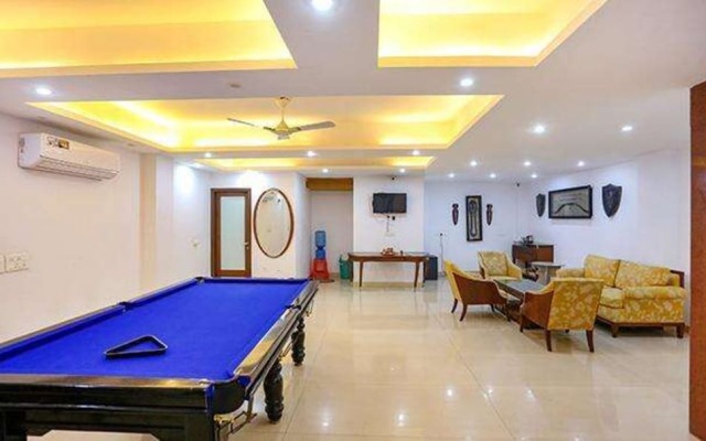 FabExpress Taj Home Stay