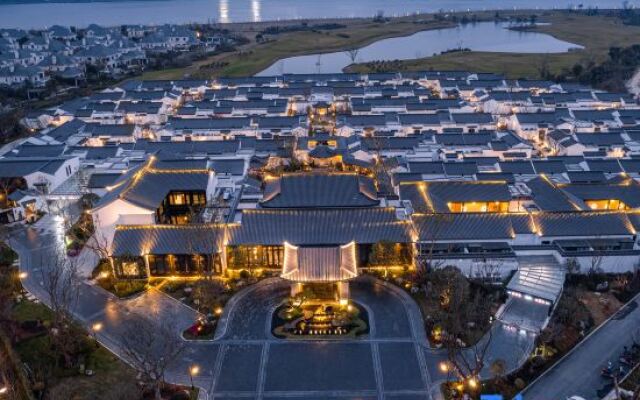 Zhoushan Green City Rose Garden Taoyuanli Hotel