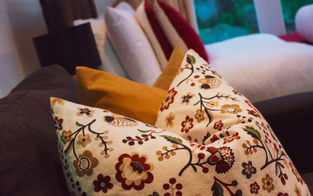 Novelty Suites