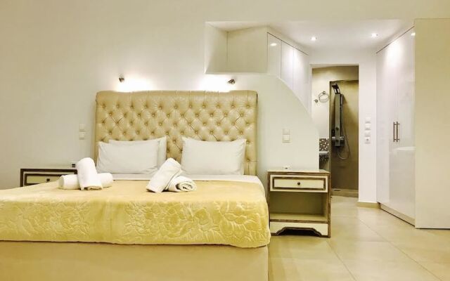 Queen Boutique Suites