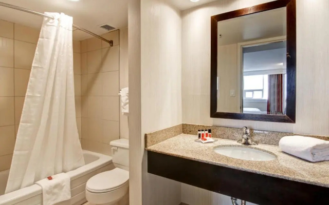 Ramada Edmonton Hotel & Conference Centre