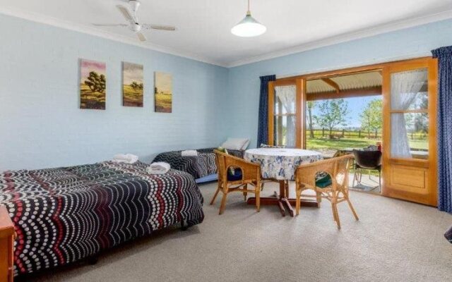 The Vineyard Motel – Guest Rooms – Cowra