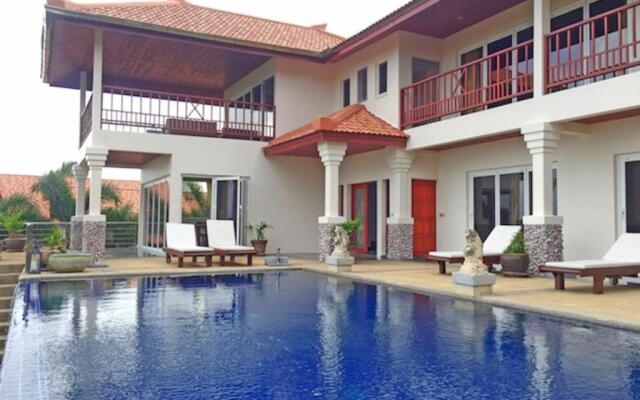 2 Pools & Seaview! Villa Serena 6BR, Klong Khong