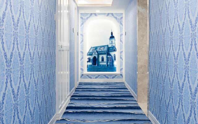 Hotel Beverly Plaza
