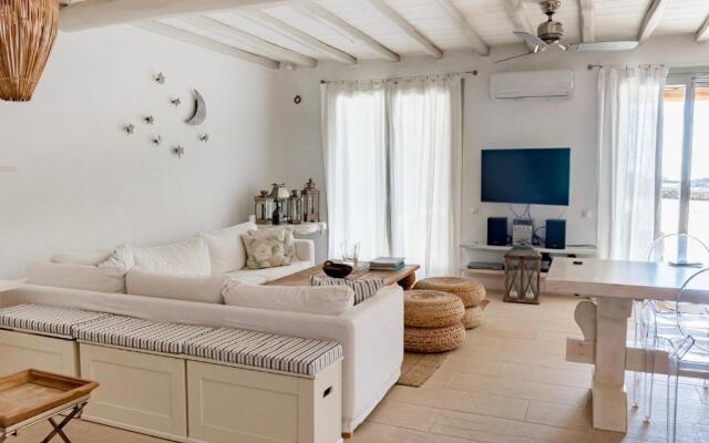 Selene Suite by LLB Mykonos - 2BDR - Sea & Sunset view