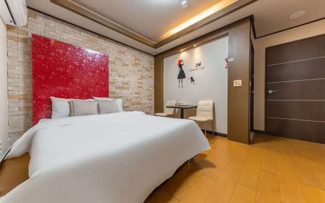 Jecheon Queen Motel