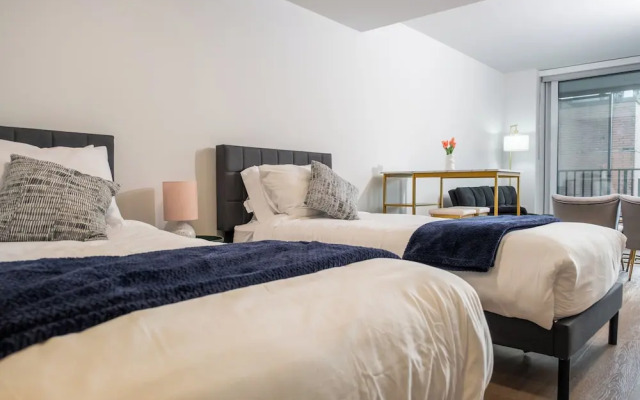 Silverstone Downtown Long-Term stay