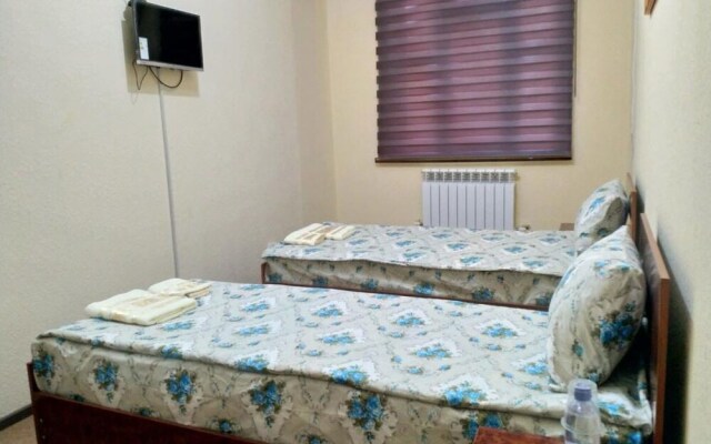 Хостел Mukarram