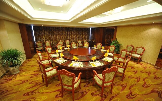 Oriental Xuanwu Hotel