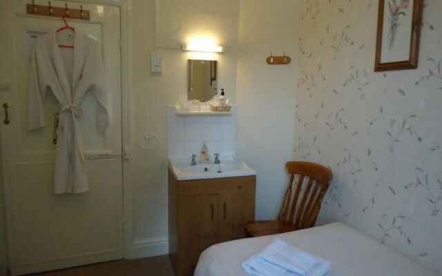 The Linroy Bed and Breakfast Skegenss