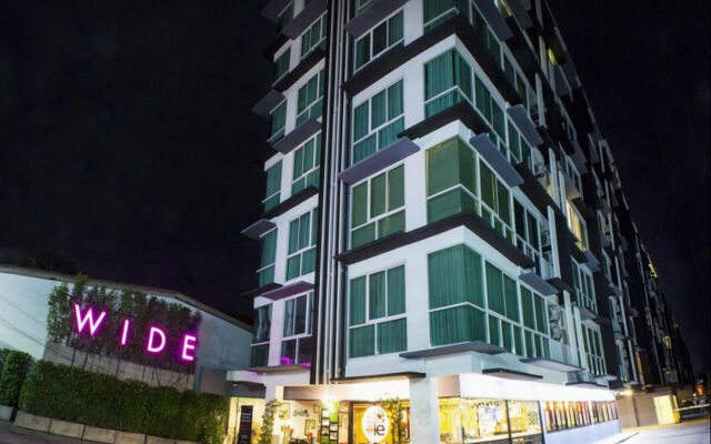 The WIDE Condotel - Phuket