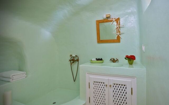 Pyrgos Houses By Voreina