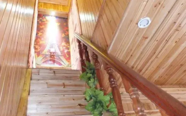 Dongxu Waterfront Hostel