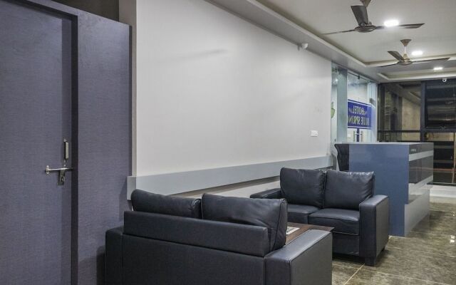 Capital O 30599 Hotel Blue Spring