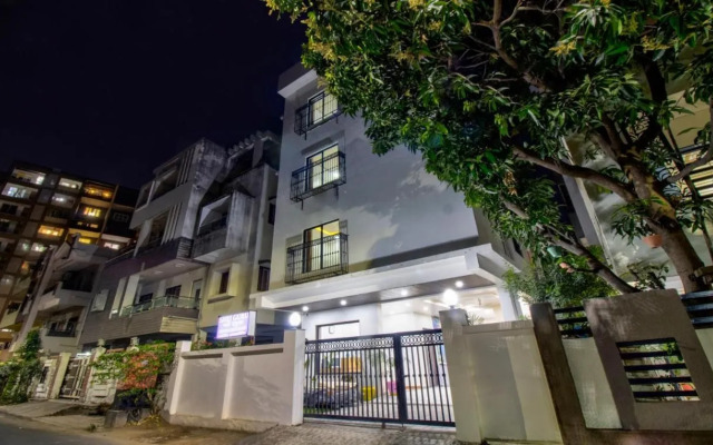 Treebo Trip Shri Guru Service Apartment