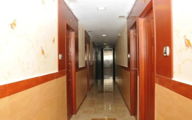 Everest Park Residency