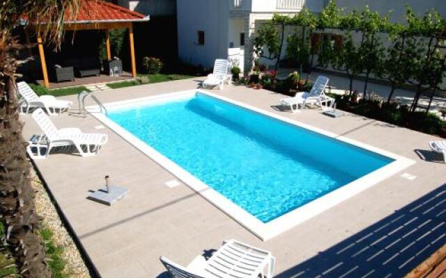 Apartments Filipovic