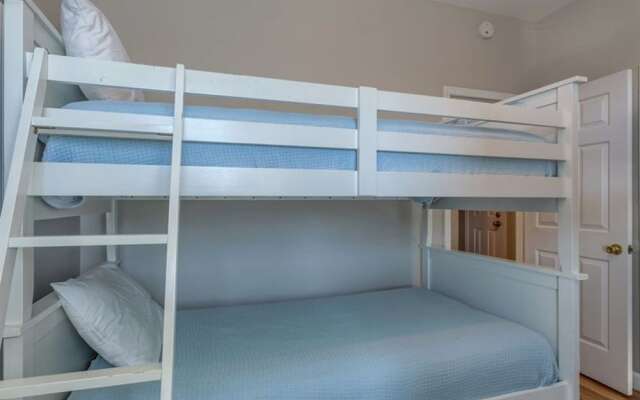 Sol Mate East by Meyer Vacation Rentals